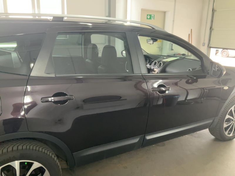 Nissan Qashqai+2 2.0 Tekna 4x4 — zdjęcie 7