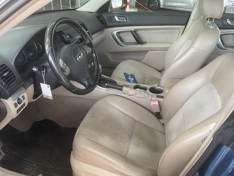 Subaru Legacy 2.5 Outback Active — zdjęcie 3