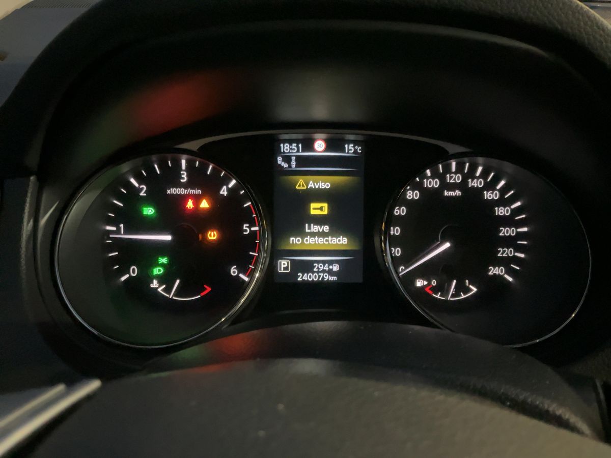 Nissan X-Trail 2017 — photo 19