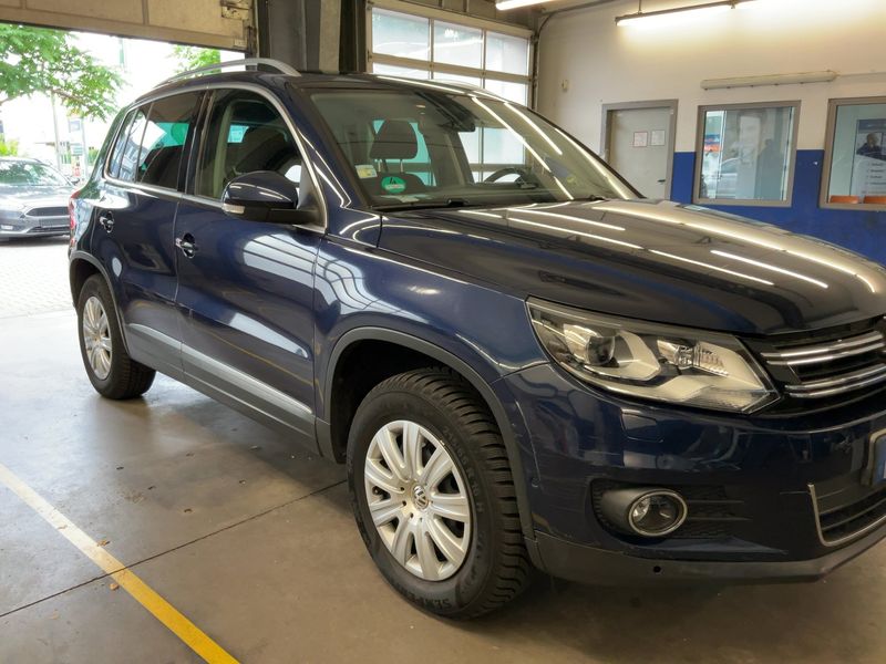 Volkswagen Tiguan 2.0 TDI Sport & Style 4Motion BlueMotion Tech 2011 – снимка 12
