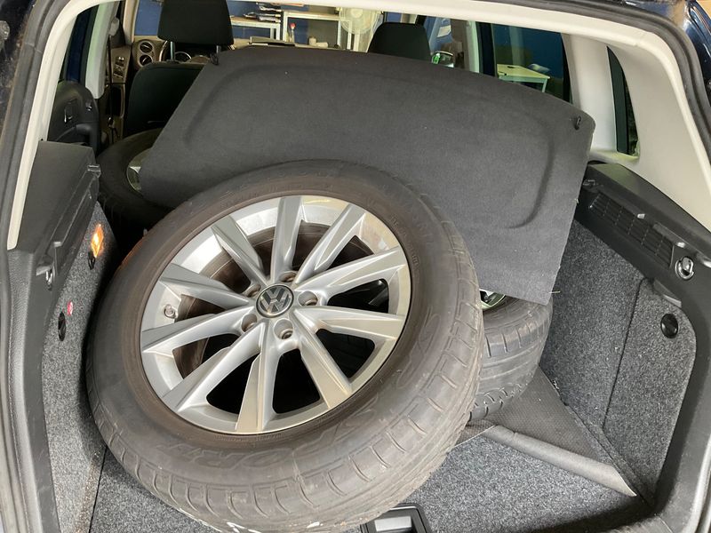 Volkswagen Tiguan 2.0 TDI Sport & Style 4Motion BlueMotion Tech 2011 – снимка 15