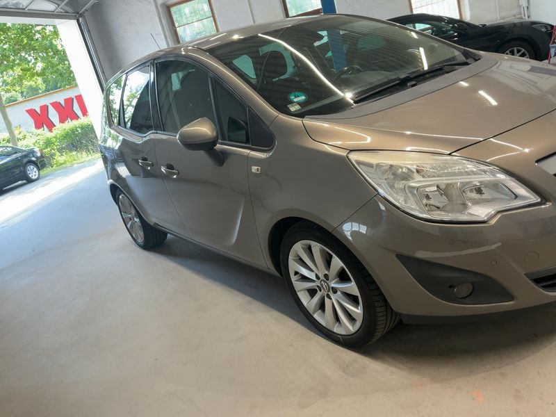 Opel Meriva 1.4 Turbo Active — zdjęcie 8