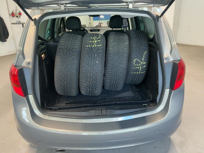 Opel Meriva 1.4 Turbo Active — zdjęcie 10