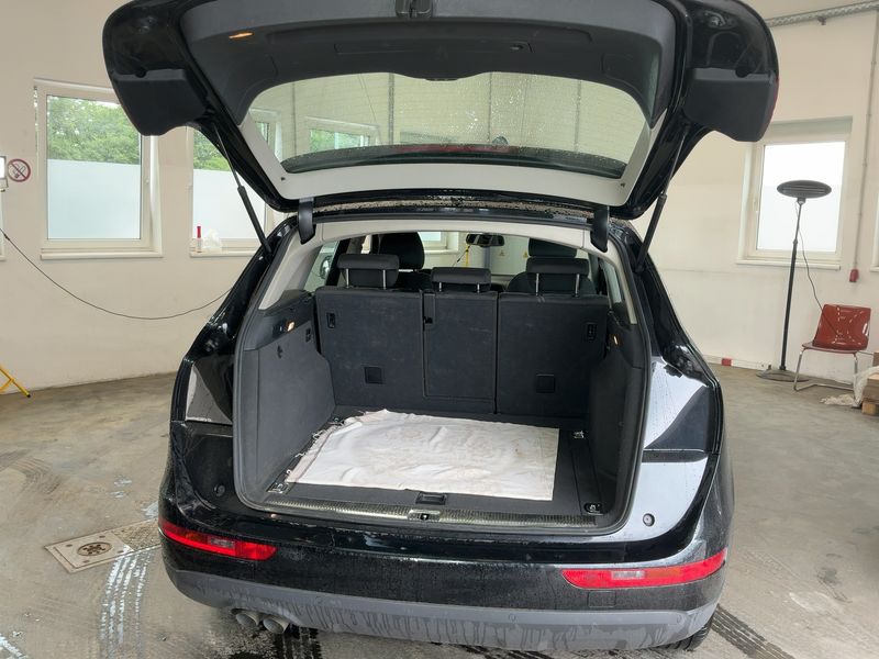 Audi Q5 2.0 TDI quattro — zdjęcie 10