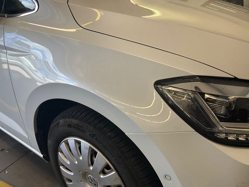 Volkswagen Touran 2.0 TDI Highline BlueMotion Tech 2016 – снимка 22