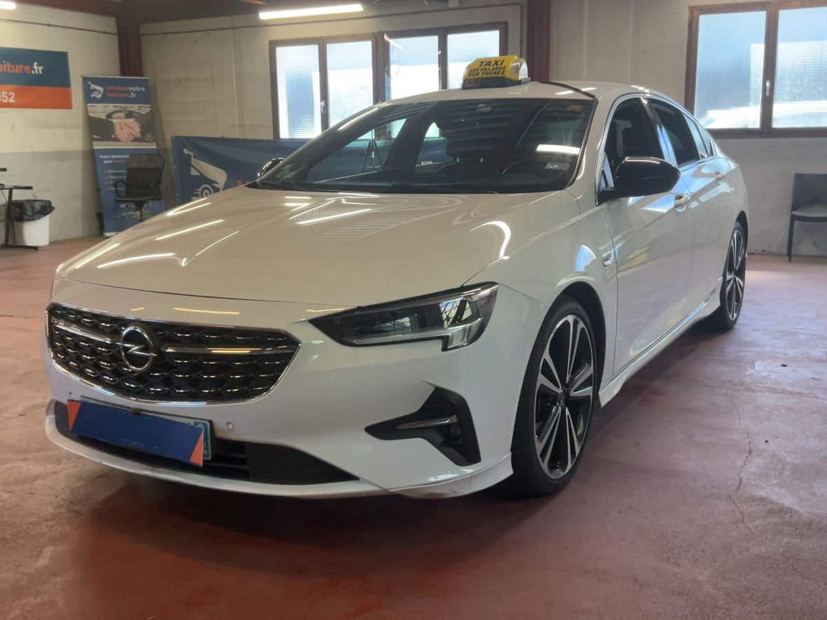Opel Insignia 2021
