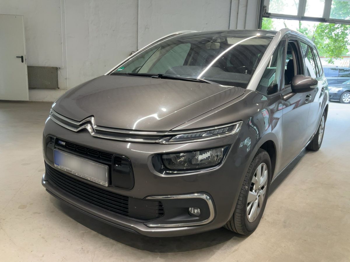 Citroen C4 2017 — photo 1