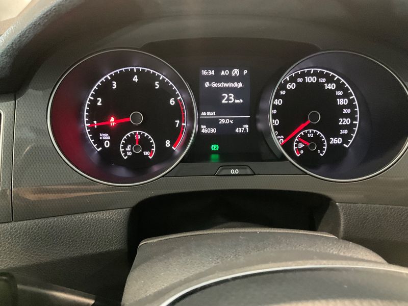 Volkswagen Golf VII Sportsvan 1.5 TSI ACT IQ.DRIVE — zdjęcie 13