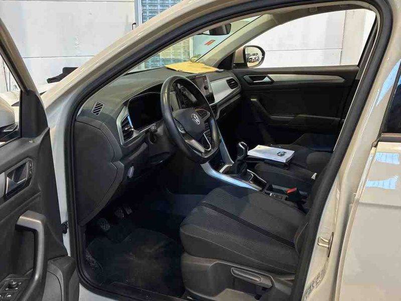 Volkswagen T-Roc 1.0 TSI Life — zdjęcie 9