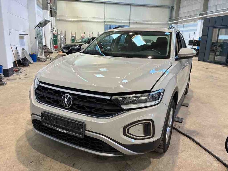 Volkswagen T-Roc 1.0 TSI Life — zdjęcie 1