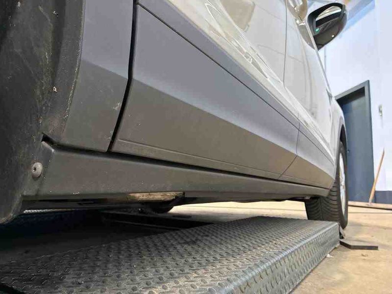 Volkswagen T-Roc 1.0 TSI Life — zdjęcie 19