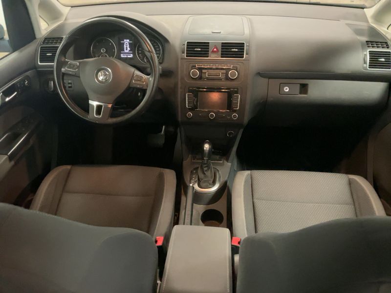 Volkswagen Touran 1.6 TDI Comfortline Business — zdjęcie 12