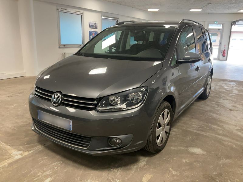 Volkswagen Touran 1.6 TDI Comfortline Business — zdjęcie 1