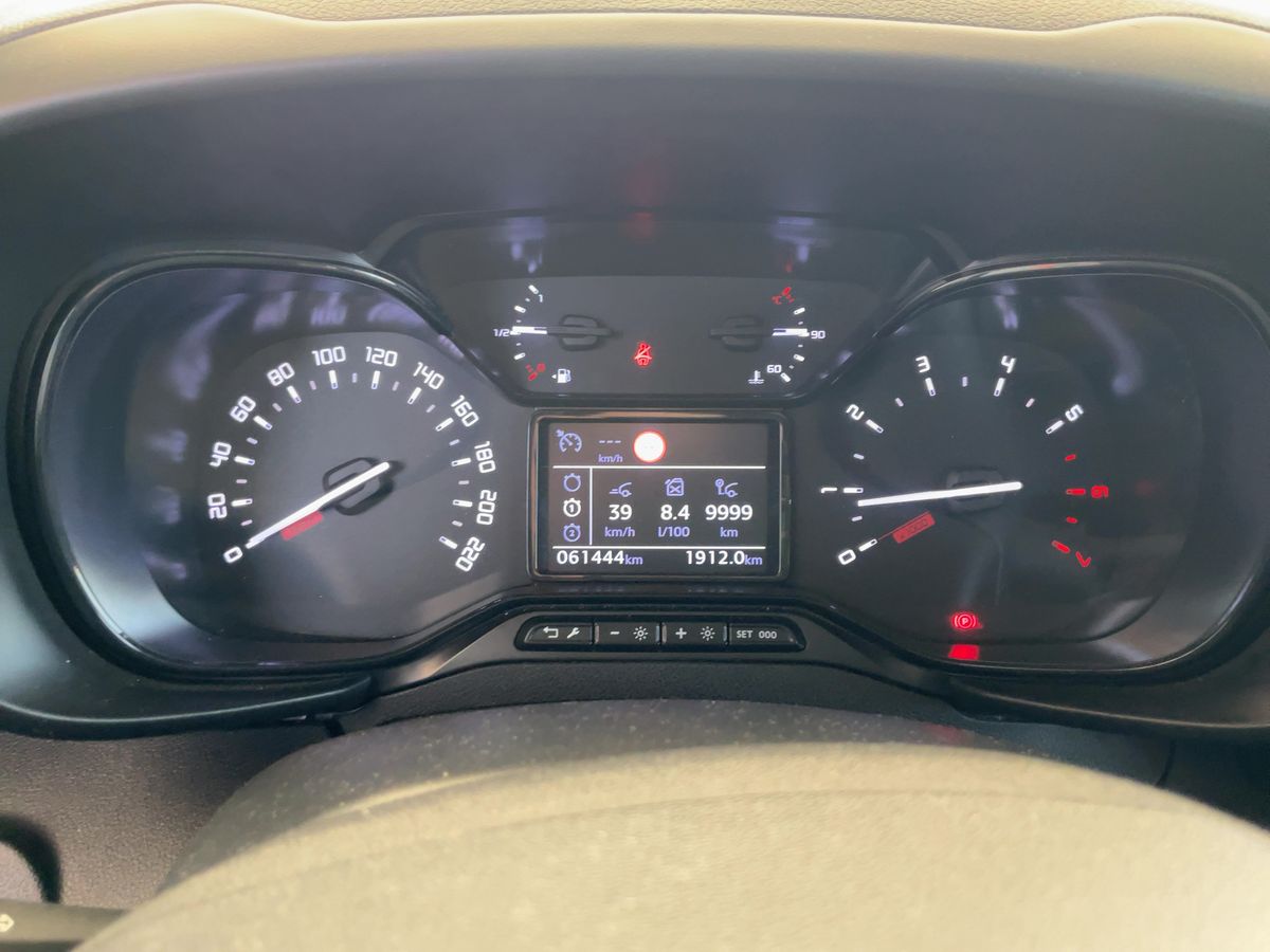 Toyota ProAce 2023 — photo 19