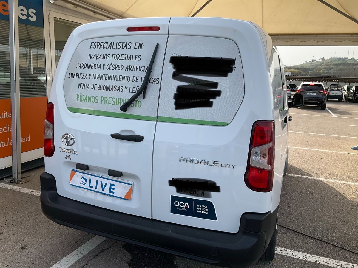 Toyota ProAce 2023 — photo 8