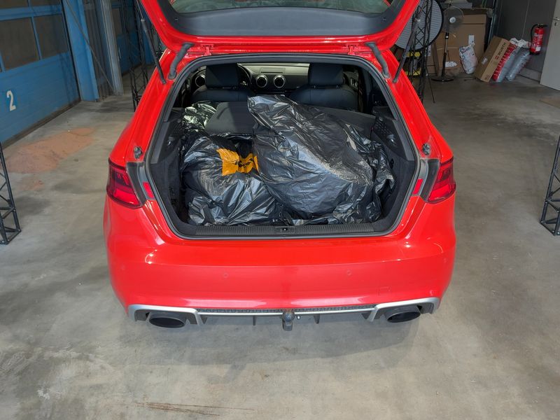 Audi RS 3 Sportback 2.5 TFSI quattro — zdjęcie 10