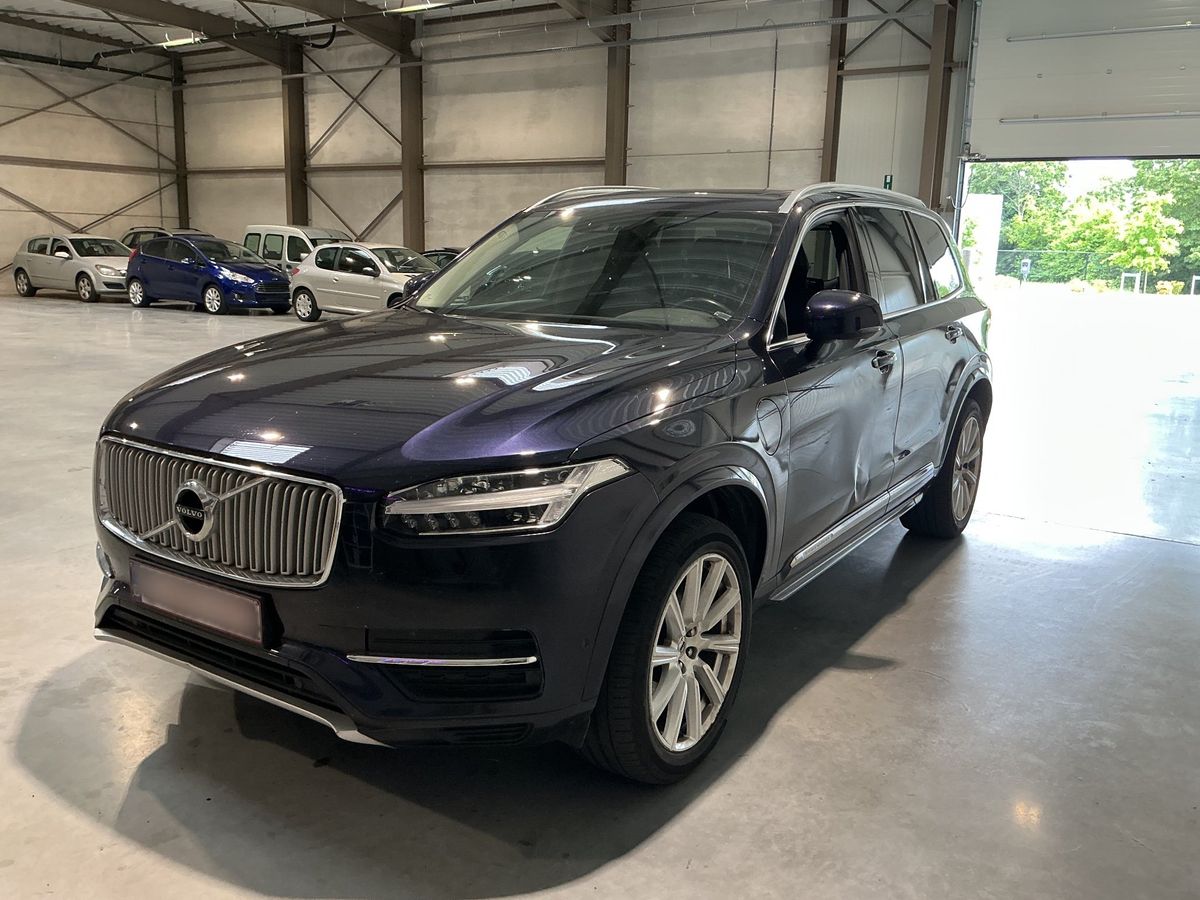 Volvo XC90 2016 — photo 1