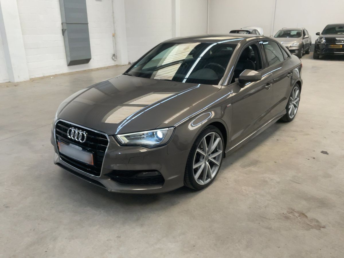 Audi A3 2015 — photo 1