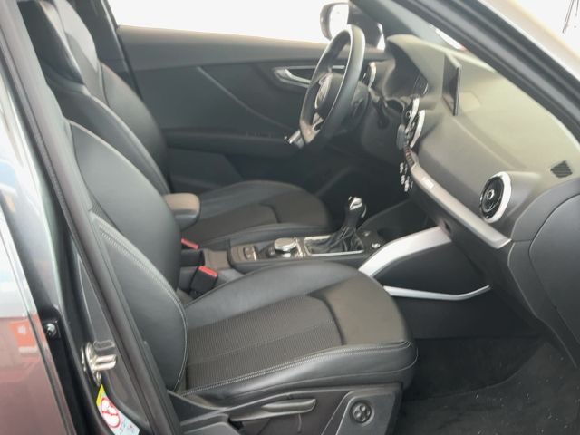 Audi Q2 35 TFSI S line — zdjęcie 11