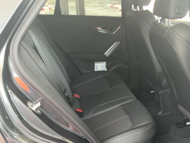 Audi Q2 35 TFSI S line — zdjęcie 14