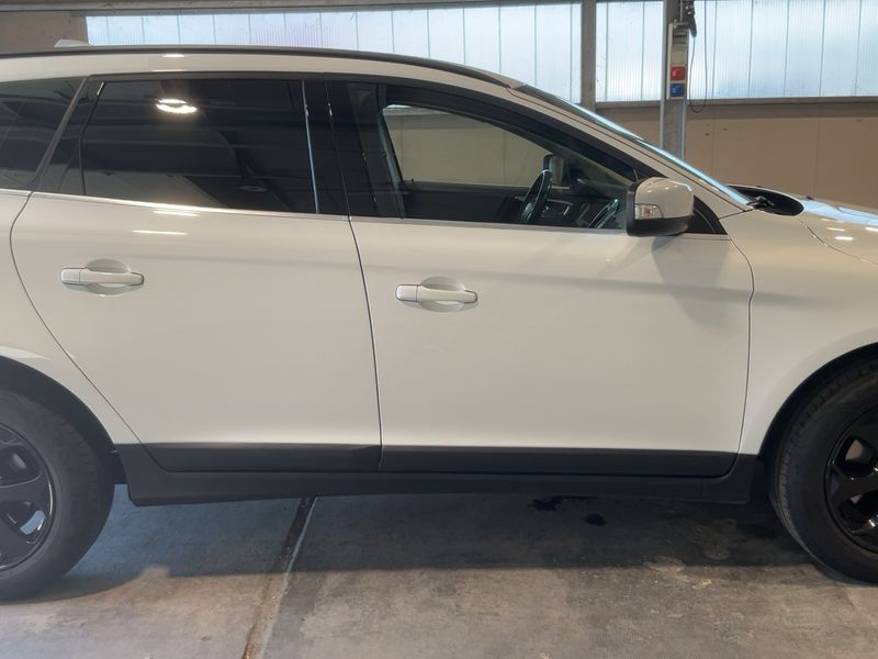Volvo XC60 2.4 D5 Momentum AWD 2012 – снимка 10