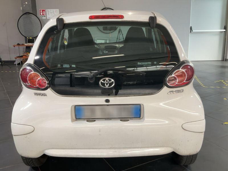 Toyota Aygo 1.0 Now — zdjęcie 5