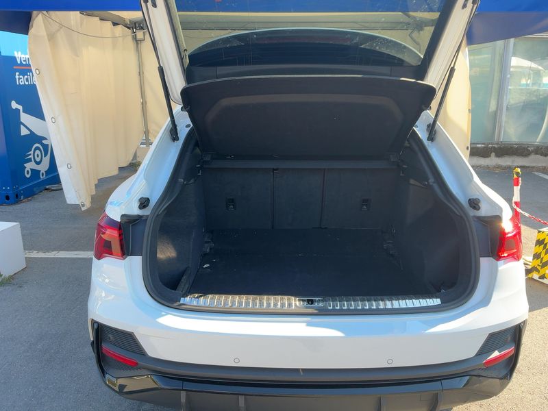 Audi Q3 Sportback 35 TDI S line 2022 – снимка 15