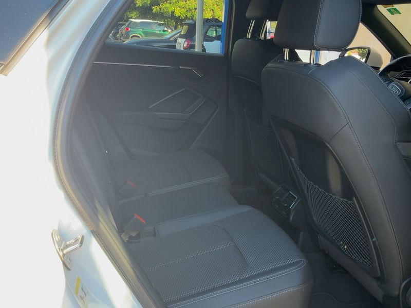 Audi Q3 Sportback 35 TDI S line 2022 – снимка 19