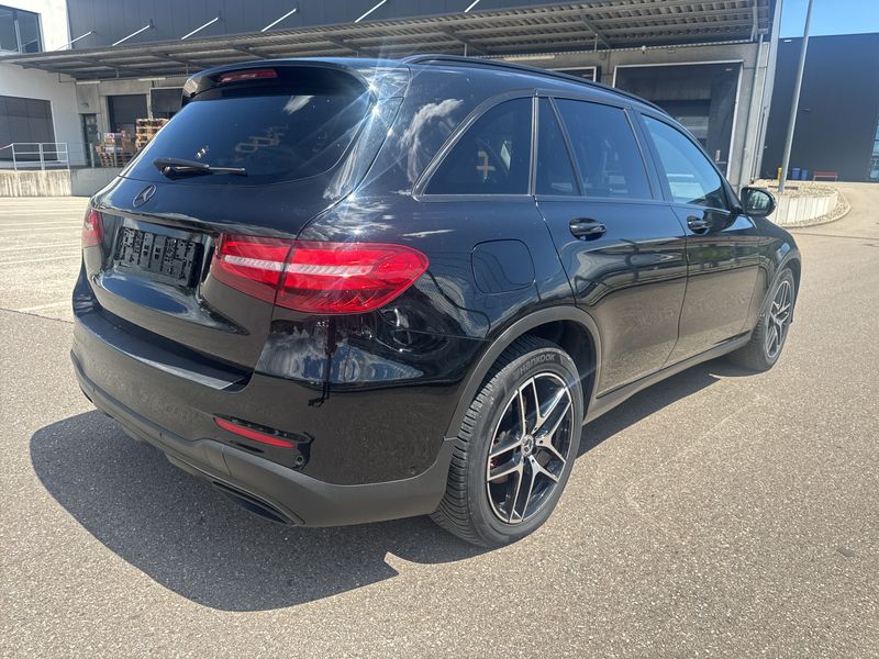 Mercedes-Benz GLC-Klasse GLC 250 4Matic AMG Line — zdjęcie 5