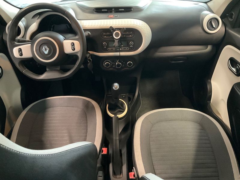 Renault Twingo 1.0 SCe Zen 2014 – снимка 17