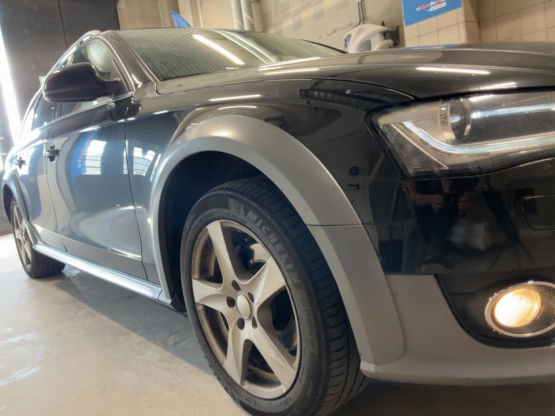 Audi A4 Allroad 2.0 TDI — zdjęcie 8