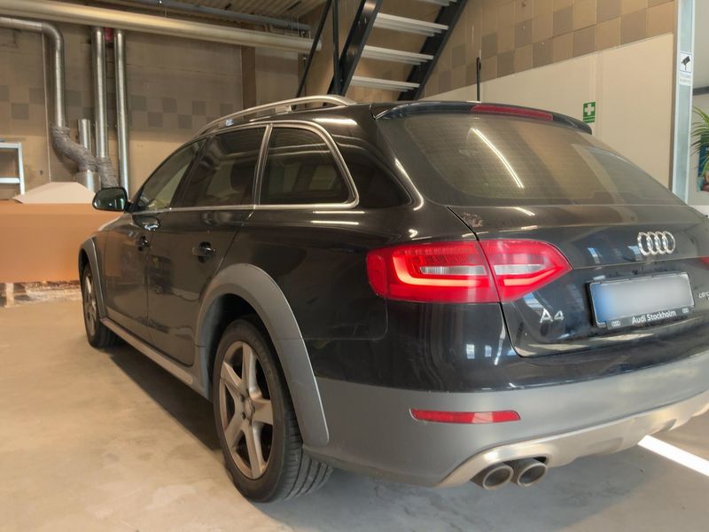 Audi A4 Allroad 2.0 TDI — zdjęcie 3