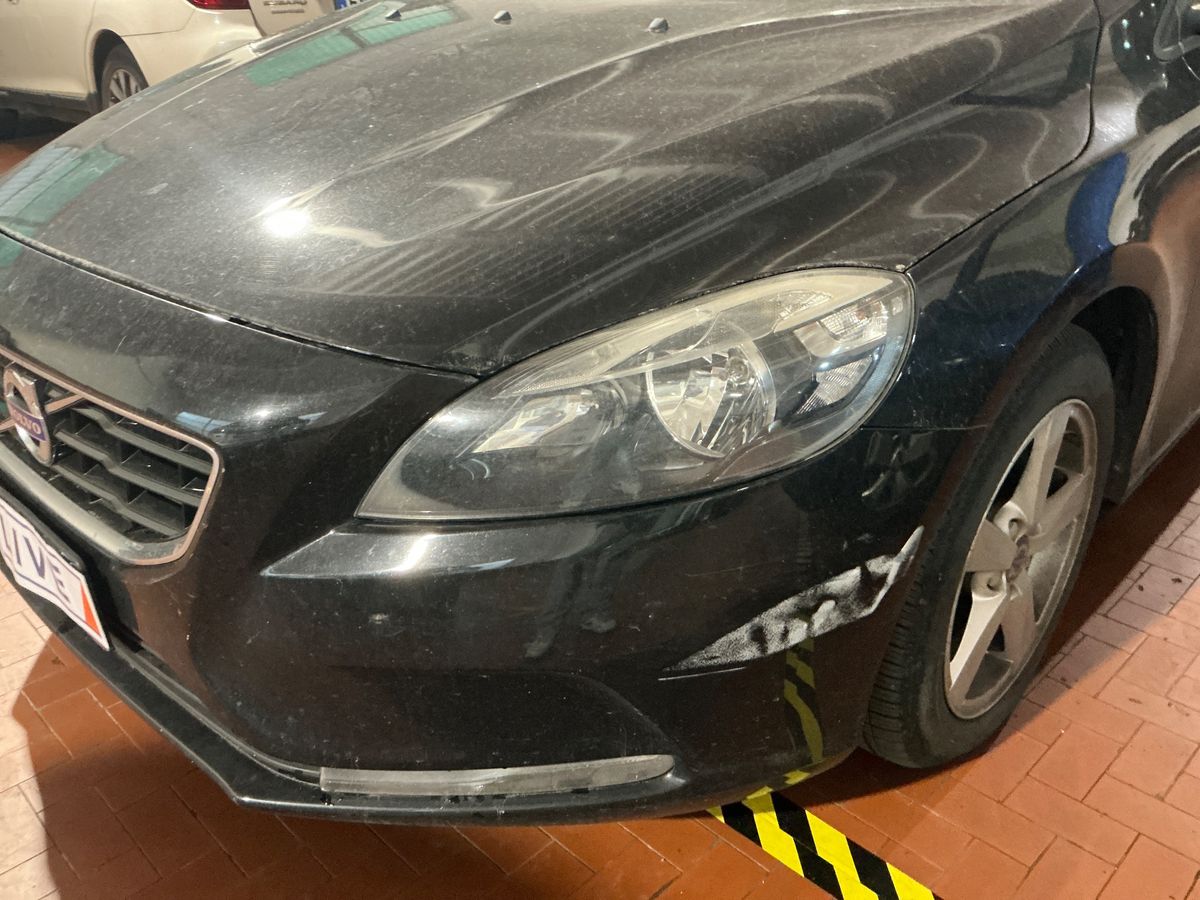 Volvo V40 2016 — photo 3