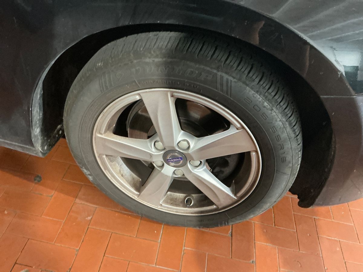 Volvo V40 2016 — photo 12