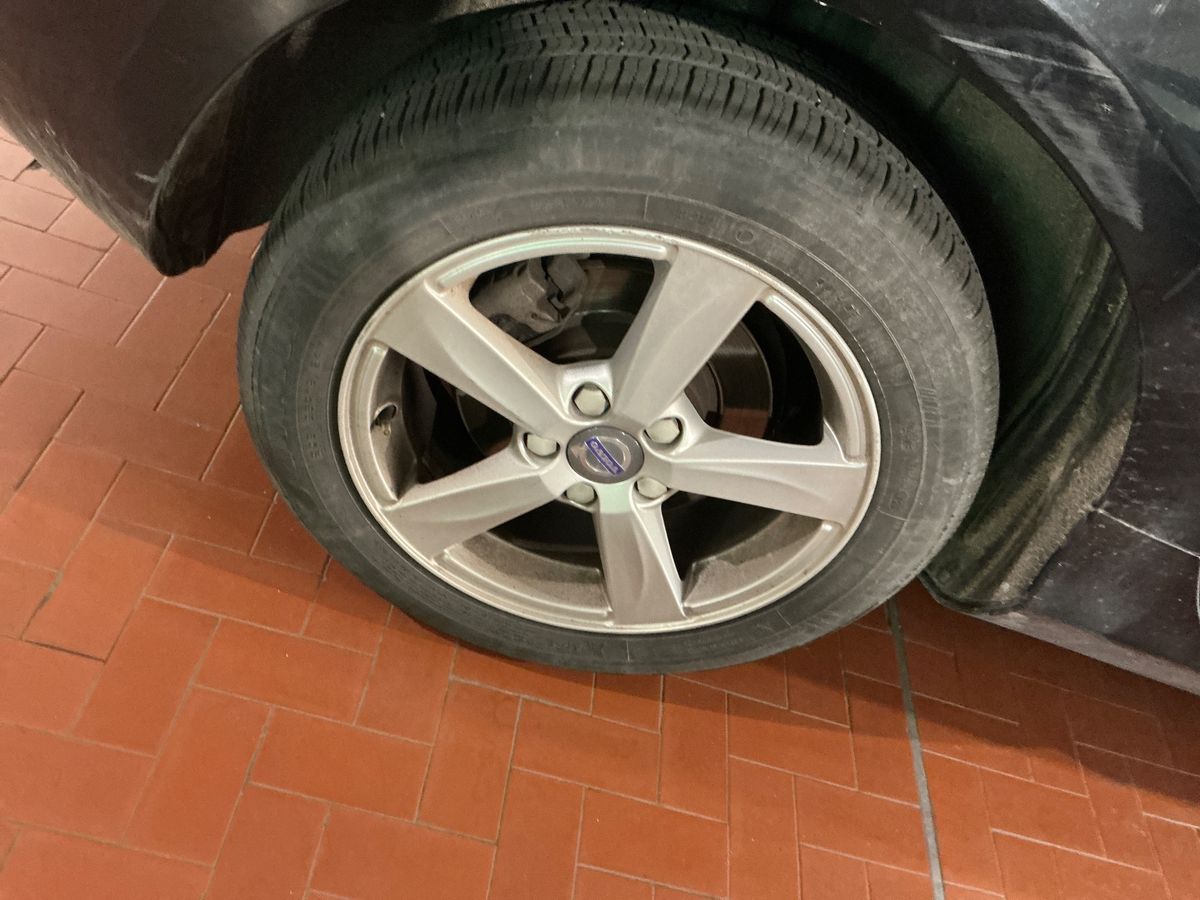 Volvo V40 2016 — photo 10