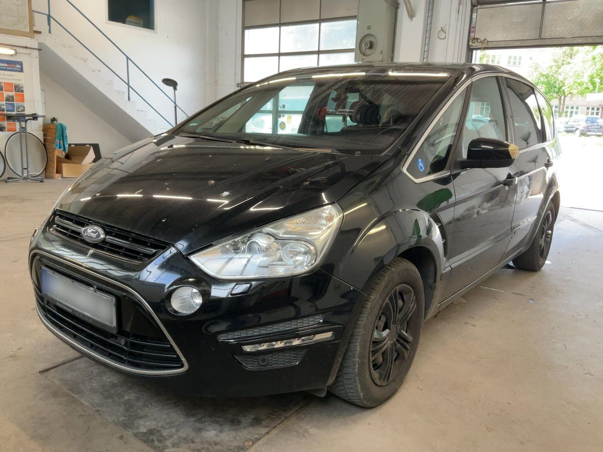 Ford S-Max 2012