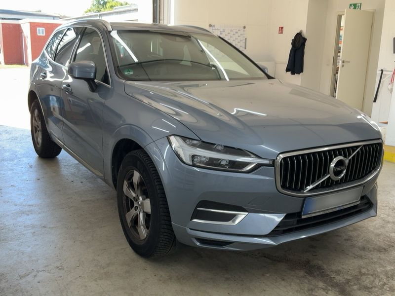 Volvo XC60 2.0 D4 Inscription 2WD — zdjęcie 8