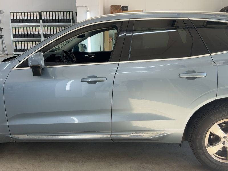 Volvo XC60 2.0 D4 Inscription 2WD — zdjęcie 4