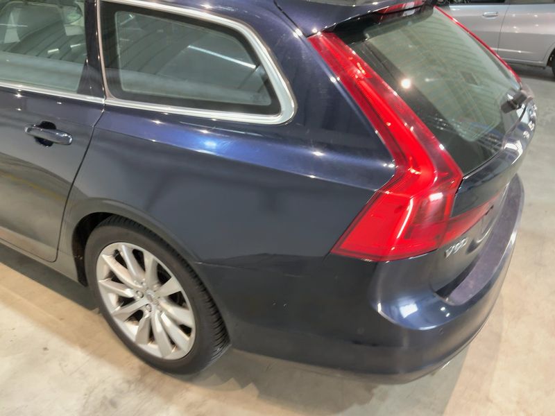Volvo V90 2.0 D4 Momentum — zdjęcie 3
