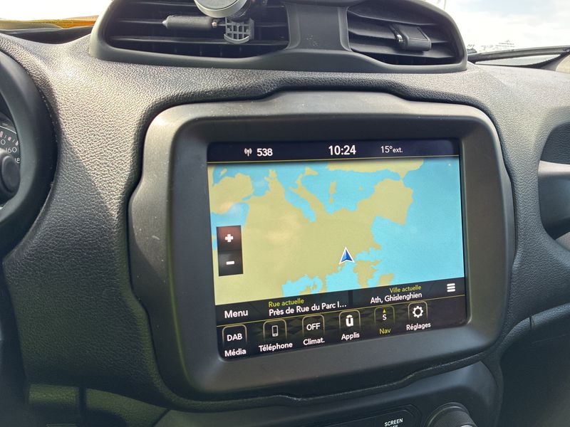 Jeep Renegade 1.0 TGDi Limited 4x2 — zdjęcie 13