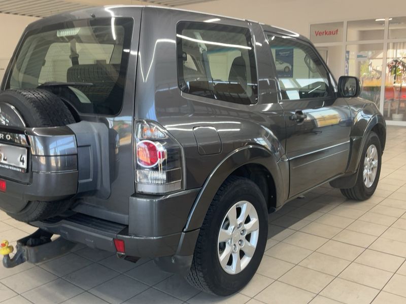 Mitsubishi Pajero 3.2 DI-D Basis — zdjęcie 6