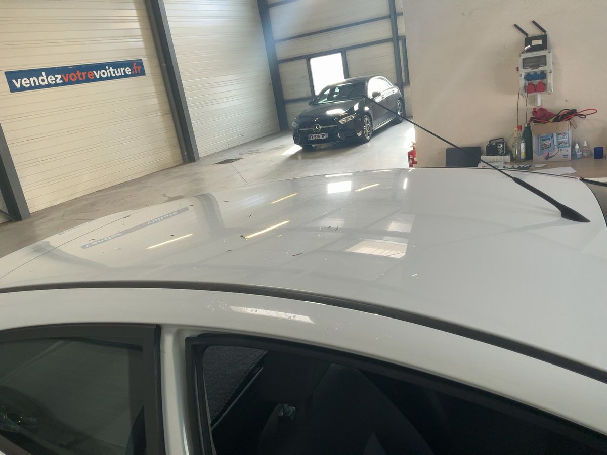 Ford Fiesta 2015 — photo 14