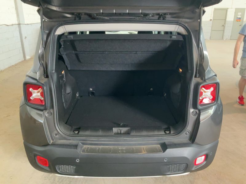 Jeep Renegade 1.6 M-Jet Limited FWD — zdjęcie 10