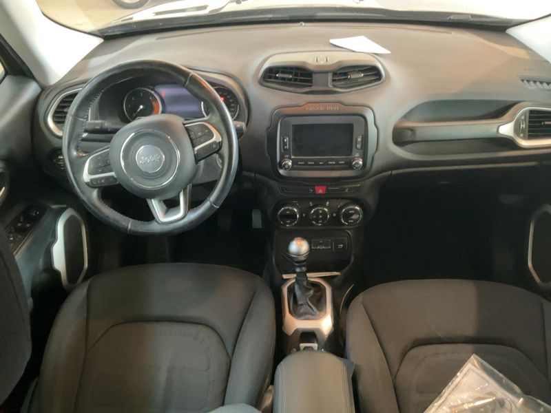 Jeep Renegade 1.6 M-Jet Limited FWD — zdjęcie 12