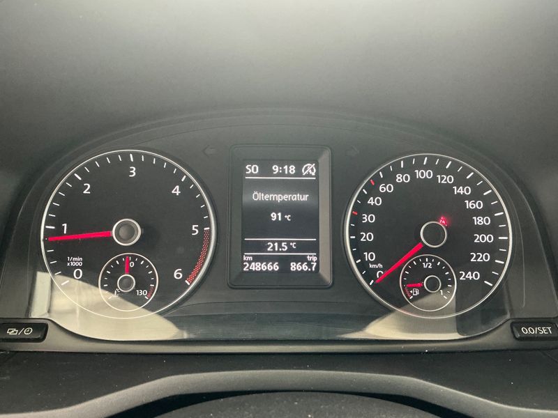 Volkswagen Caddy 2.0 TDI Trendline BlueMotion Tech — zdjęcie 13