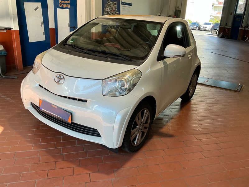 Toyota iQ 1.33 Dual VVT-i