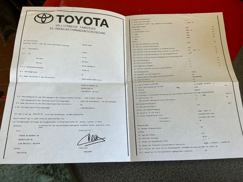 Toyota iQ 1.33 Dual VVT-i — zdjęcie 6