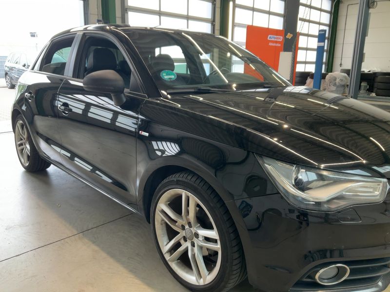 Audi A1 Sportback 1.6 TDI S line Sportpaket — zdjęcie 8