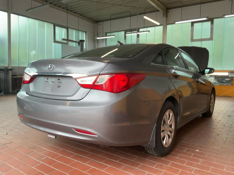 Hyundai Sonata 2.4 Prestige — zdjęcie 6