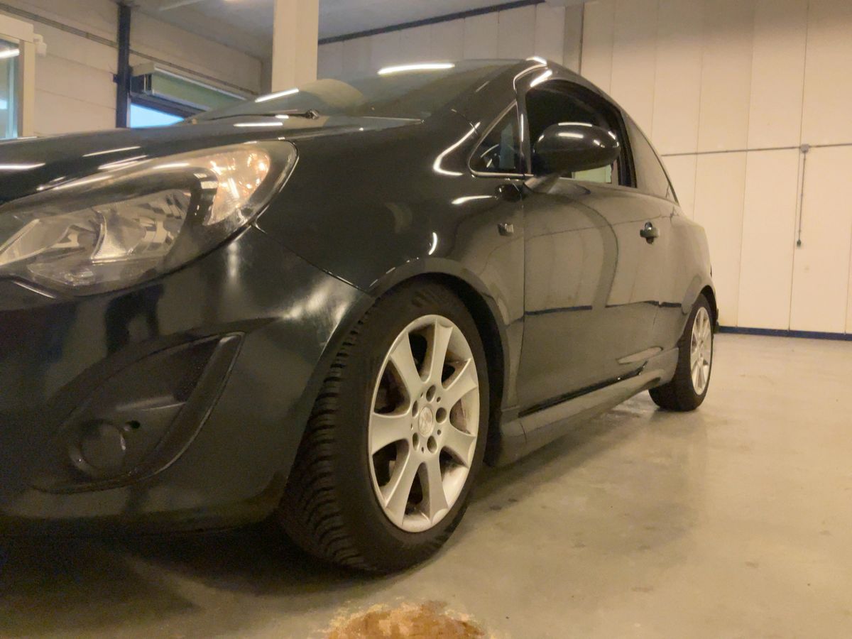 Opel Corsa 1.4 Turbo Active